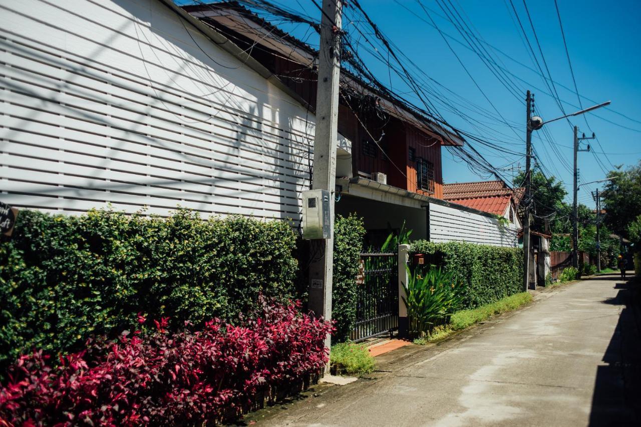 Nu Phen Homestay Chiang Mai Exteriör bild