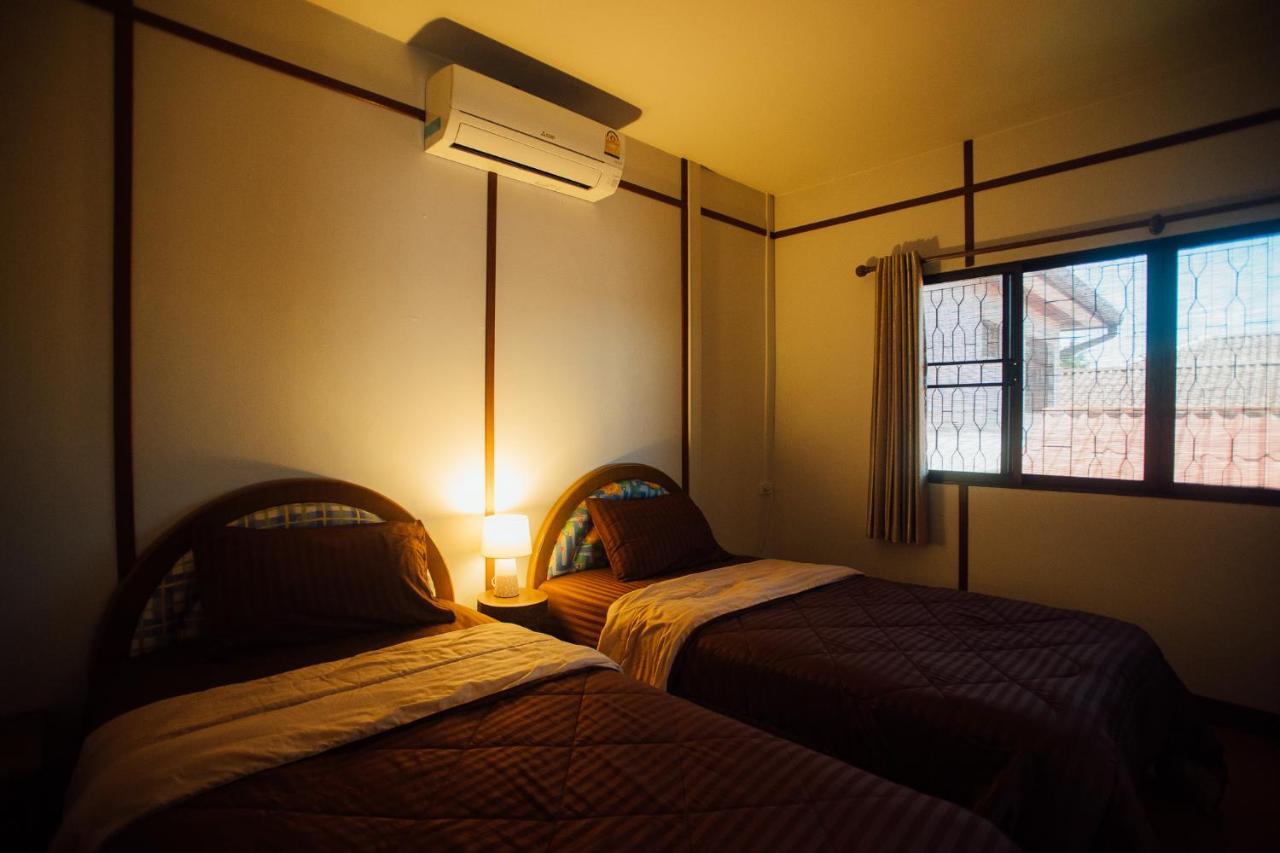 Nu Phen Homestay Chiang Mai Exteriör bild