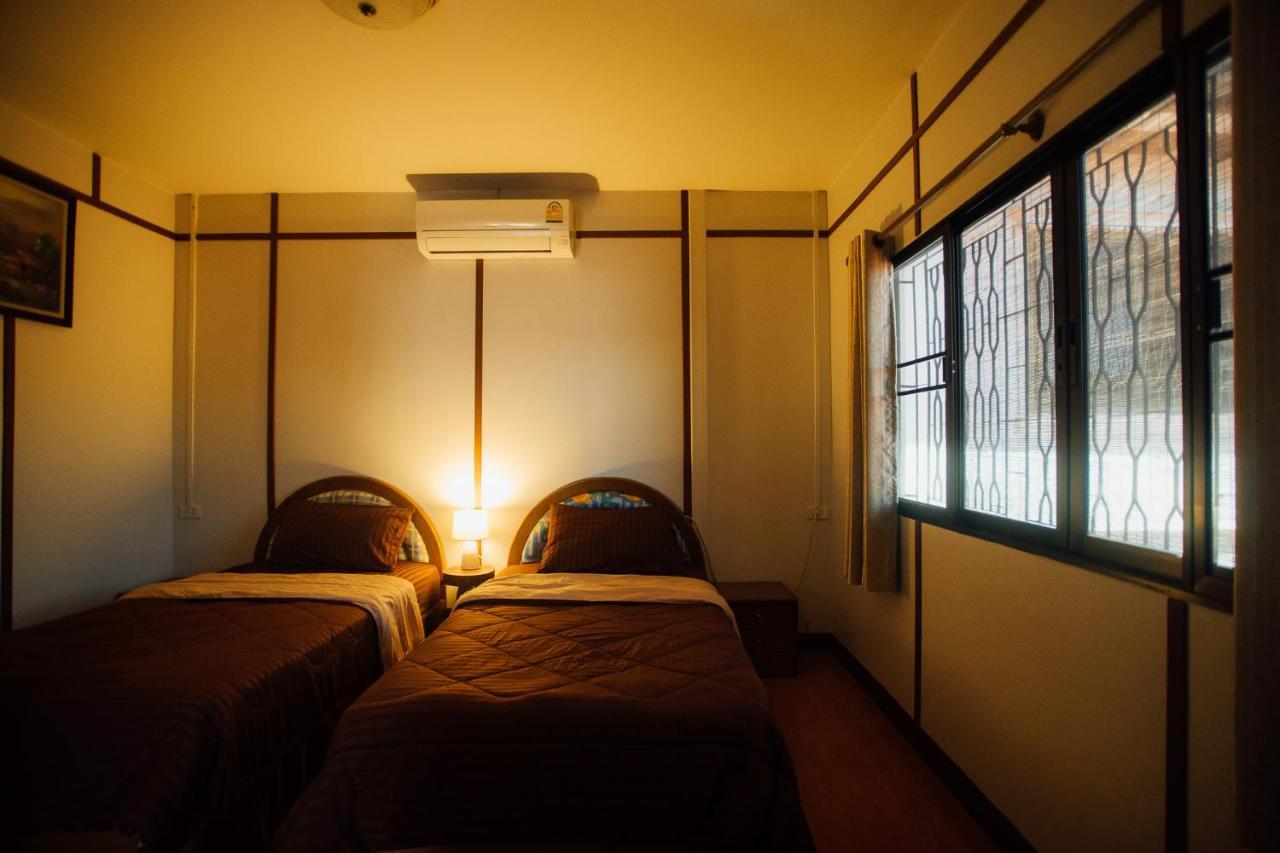Nu Phen Homestay Chiang Mai Exteriör bild